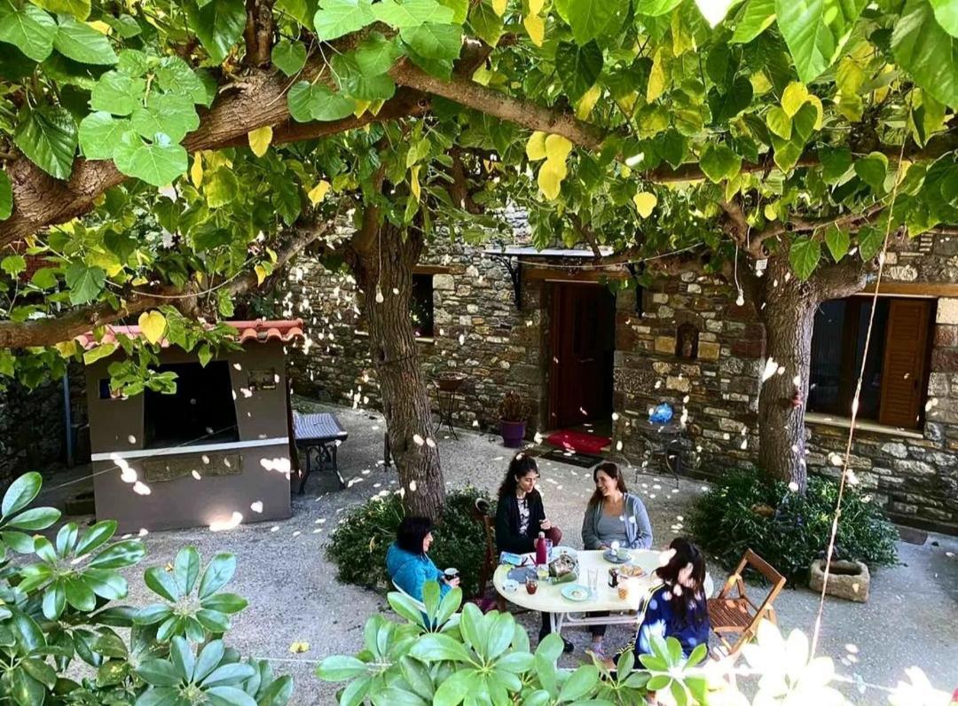 "The Stone" Apartment Agios Vlasios  Ngoại thất bức ảnh